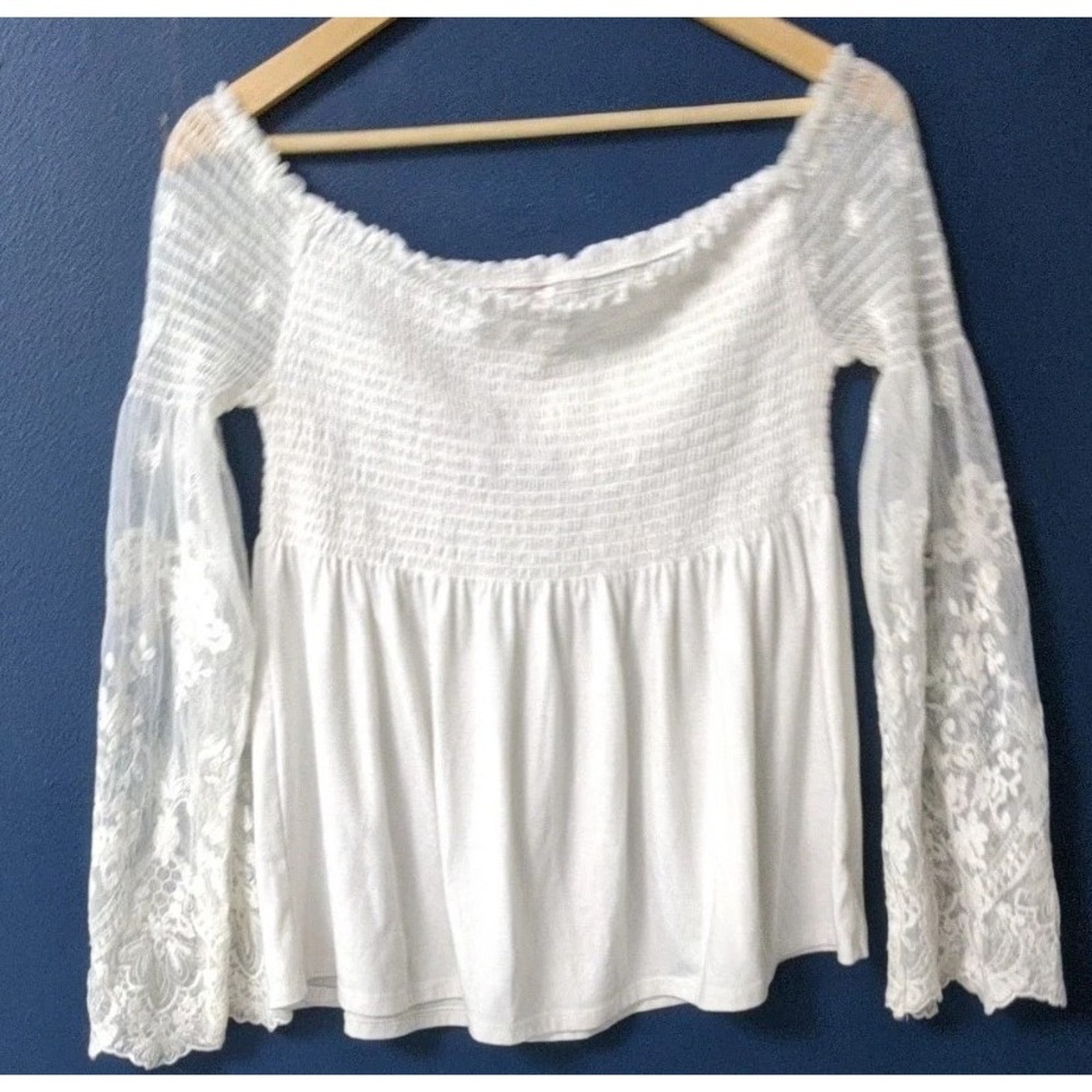 Smocked Cotton Knit Off- Shoulder Lace Bell Sleeves Size Large by Exhilaration